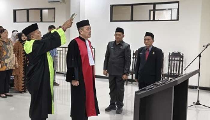 Pelantikan dan Pengambilan Sumpah Jabatan Wakil Ketua Pengadilan Negeri Poso Kelas IB